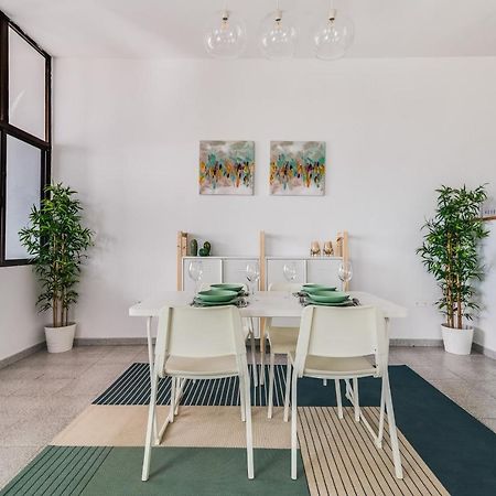 Home2Book Lovely Beachfront Apt Arinaga Green Exteriör bild