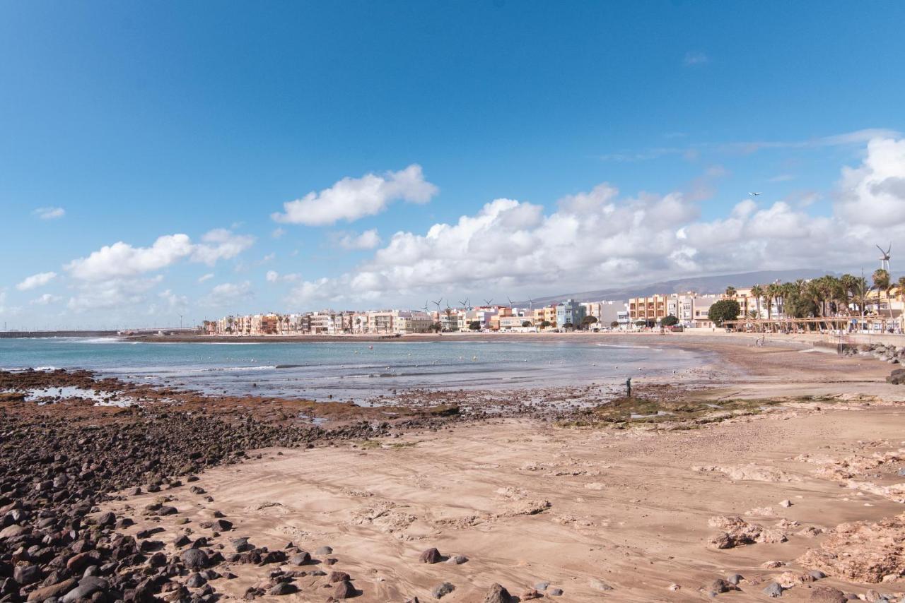 Home2Book Lovely Beachfront Apt Arinaga Green Exteriör bild